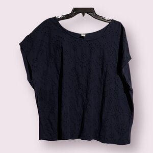 Old Navy Eyelet Scoop Neck Navy Blouse